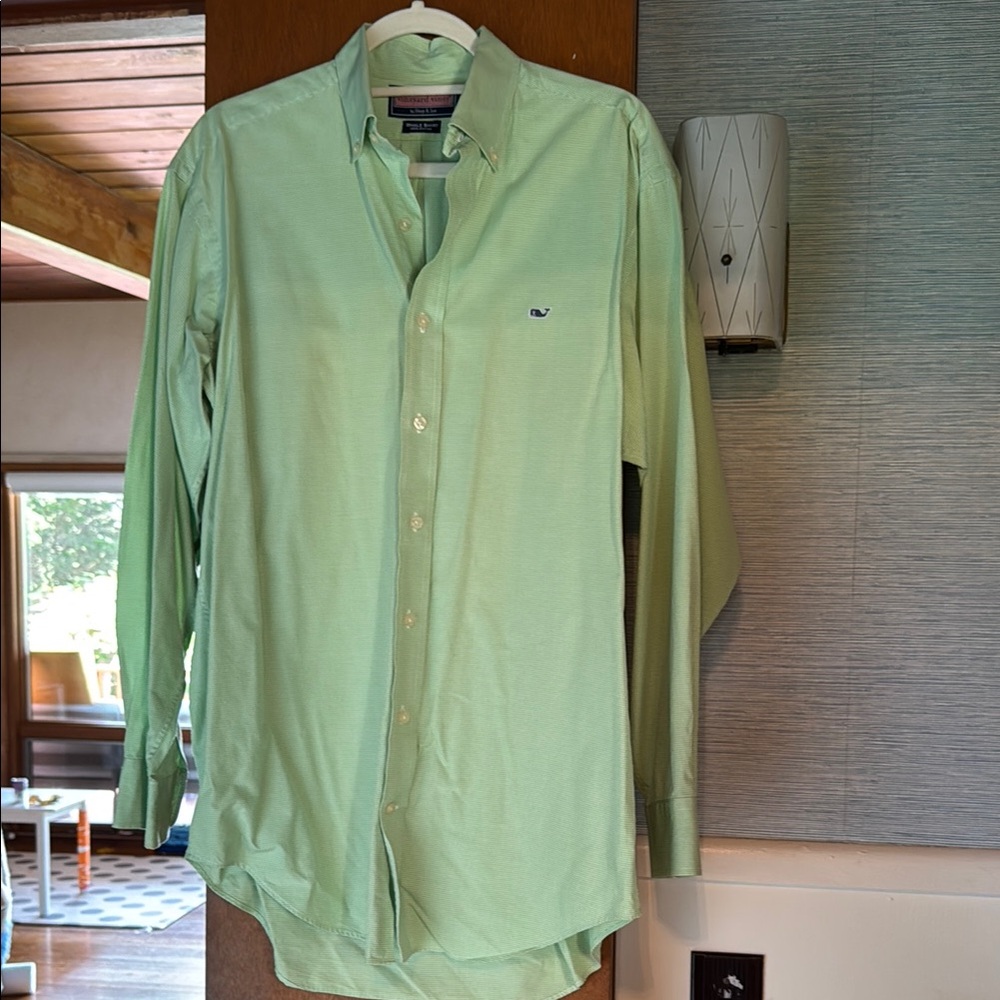 Vineyard Vines Green Casual Button Down Shirt